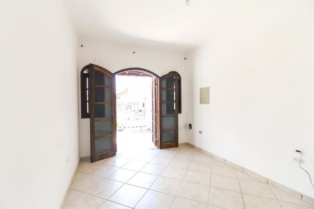 Casa à venda com 120m², 4 quartos e 2 vagas Casa à venda com 120m², 4 quartos e 2 vagasSuíte