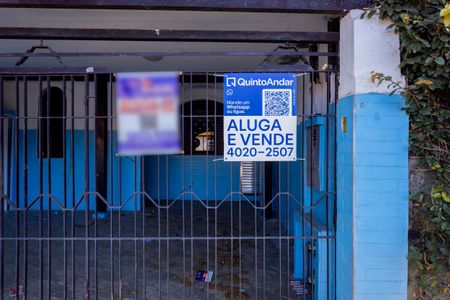 Placa QuintoAndar de casa para alugar com 3 quartos, 199m² em Cidade Dutra, São Paulo