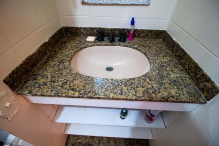 Apartamento para alugar com 183m², 3 quartos e 2 vagas Apartamento para alugar com 183m², 3 quartos e 2 vagasBanheiro da Suíte 1