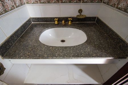 Apartamento para alugar com 183m², 3 quartos e 2 vagas Apartamento para alugar com 183m², 3 quartos e 2 vagasBanheiro da Suíte 2