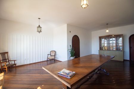 Apartamento para alugar com 3 quartos, 183m² em Centro, Sorocaba