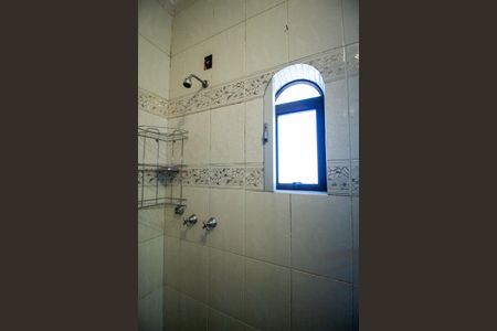 Apartamento para alugar com 183m², 3 quartos e 2 vagas Apartamento para alugar com 183m², 3 quartos e 2 vagasBanheiro da Suite 3