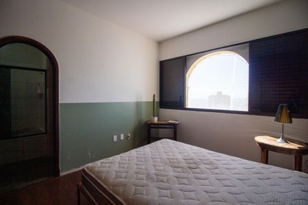 Apartamento para alugar com 183m², 3 quartos e 2 vagas Apartamento para alugar com 183m², 3 quartos e 2 vagasSuite