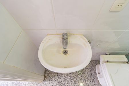 Apartamento à venda com 130m², 3 quartos e 2 vagasBanheiro de Serviço