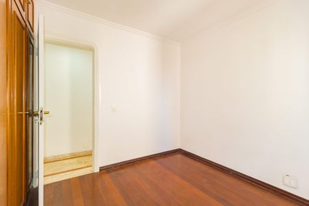 Apartamento à venda com 130m², 3 quartos e 2 vagasQuarto 1
