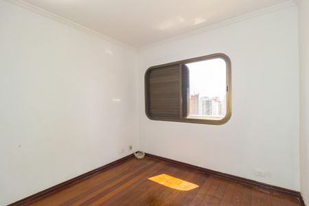 Apartamento à venda com 130m², 3 quartos e 2 vagasQuarto 2