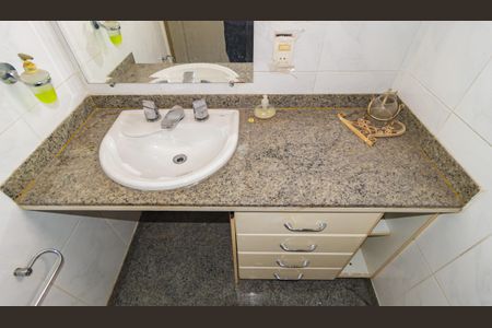 Apartamento à venda com 130m², 3 quartos e 2 vagasBanheiro da Suíte