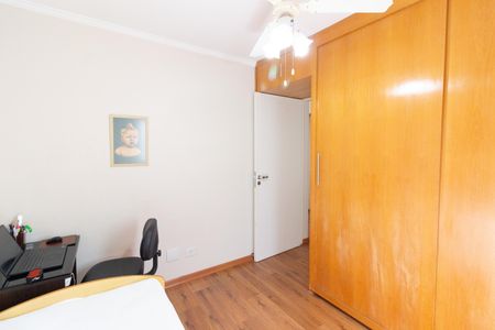 Apartamento à venda com 115m², 3 quartos e 2 vagasQuarto 2