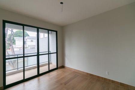 Casa à venda com 183m², 3 quartos e 1 vaga Casa à venda com 183m², 3 quartos e 1 vagaSuíte 2