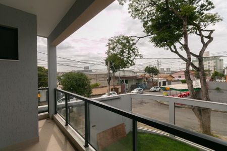 Casa à venda com 183m², 3 quartos e 1 vaga Casa à venda com 183m², 3 quartos e 1 vagaVaranda da Suíte 2
