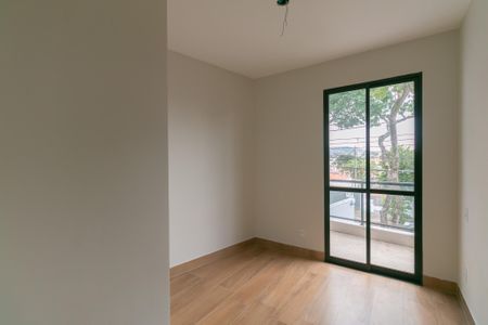 Casa à venda com 183m², 3 quartos e 1 vaga Casa à venda com 183m², 3 quartos e 1 vagaQuarto