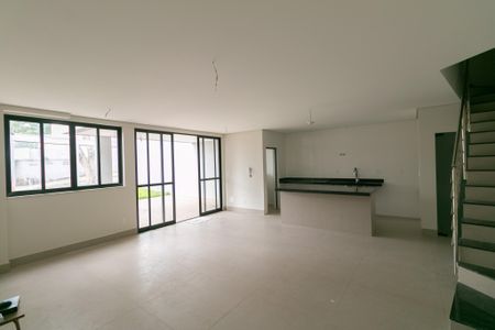Sala/cozinha de casa à venda com 3 quartos, 183m² em Vila Cloris, Belo Horizonte
