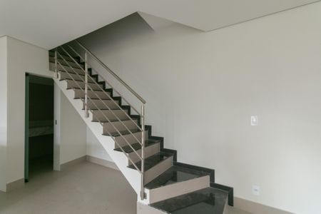 Casa à venda com 183m², 3 quartos e 1 vaga Casa à venda com 183m², 3 quartos e 1 vagaSala/cozinha