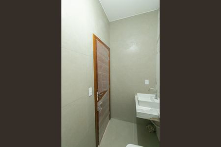 Casa à venda com 183m², 3 quartos e 1 vaga Casa à venda com 183m², 3 quartos e 1 vagaBanheiro da Suíte 2