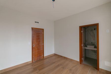 Casa à venda com 183m², 3 quartos e 1 vaga Casa à venda com 183m², 3 quartos e 1 vagaSuíte 2