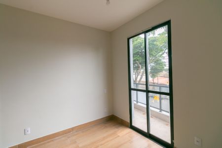 Casa à venda com 183m², 3 quartos e 1 vaga Casa à venda com 183m², 3 quartos e 1 vagaSuíte