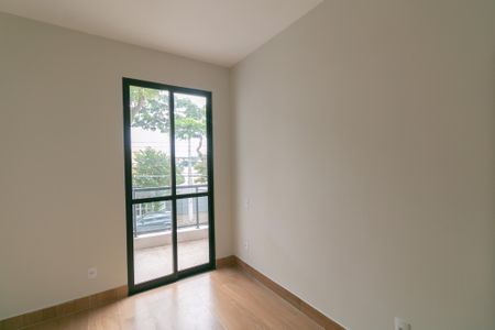 Casa à venda com 183m², 3 quartos e 1 vaga Casa à venda com 183m², 3 quartos e 1 vagaQuarto