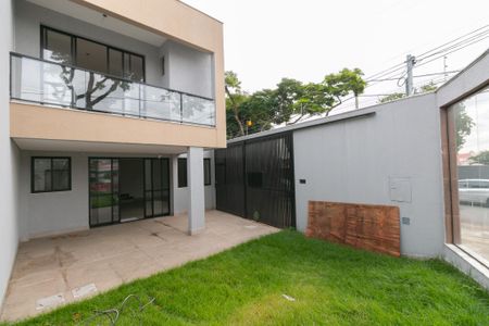 Casa à venda com 183m², 3 quartos e 1 vaga Casa à venda com 183m², 3 quartos e 1 vagaÁrea comum