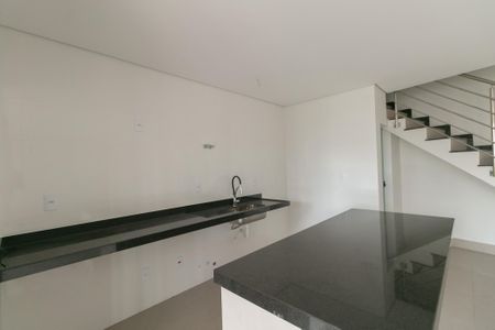 Casa à venda com 183m², 3 quartos e 1 vaga Casa à venda com 183m², 3 quartos e 1 vagaSala/cozinha