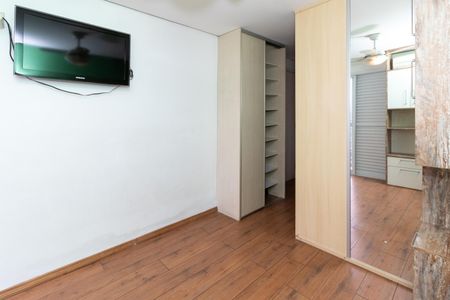 Apartamento à venda com 84m², 2 quartos e 2 vagas Apartamento à venda com 84m², 2 quartos e 2 vagasSuíte