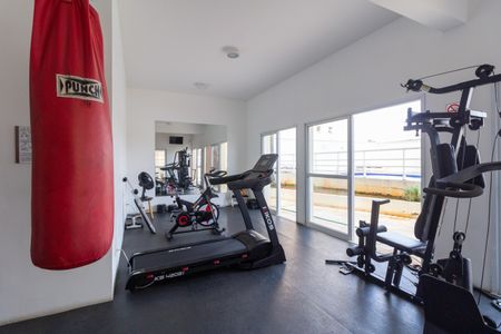 Apartamento à venda com 84m², 2 quartos e 2 vagas Apartamento à venda com 84m², 2 quartos e 2 vagasÁrea Comum - Academia