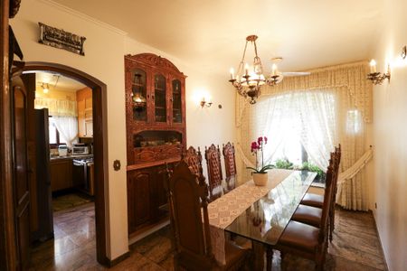 Casa à venda com 470m², 2 quartos e 7 vagasSala de Jantar