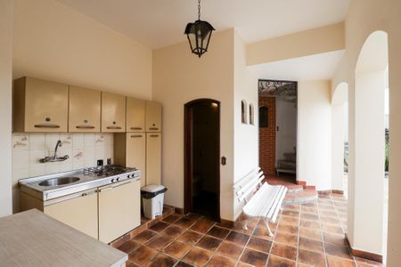 Casa à venda com 470m², 2 quartos e 7 vagasChurrasqueira