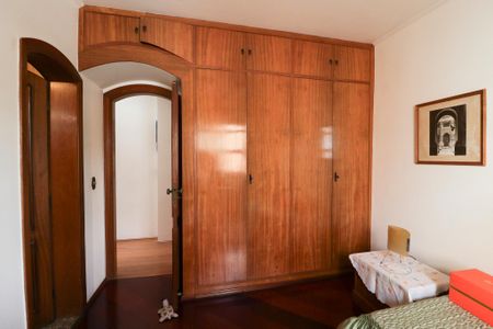 Casa à venda com 470m², 2 quartos e 7 vagasSuíte 1