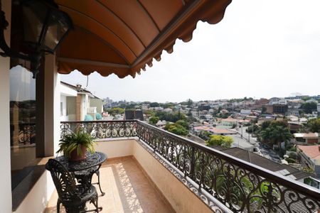 Casa à venda com 470m², 2 quartos e 7 vagasVaranda da Sala