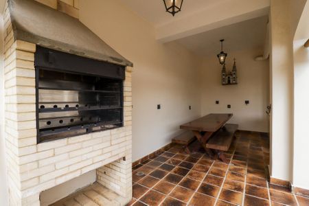 Casa à venda com 470m², 2 quartos e 7 vagasChurrasqueira