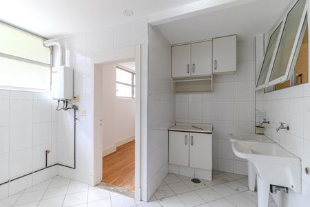 Apartamento à venda com 300m², 4 quartos e 3 vagas Apartamento à venda com 300m², 4 quartos e 3 vagasÁrea de Serviço