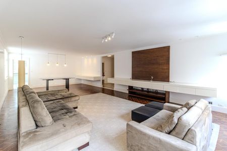 Apartamento à venda com 300m², 4 quartos e 3 vagas Apartamento à venda com 300m², 4 quartos e 3 vagasSala