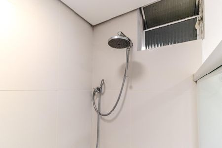 Apartamento à venda com 300m², 4 quartos e 3 vagas Apartamento à venda com 300m², 4 quartos e 3 vagasBanheiro da Suíte 1