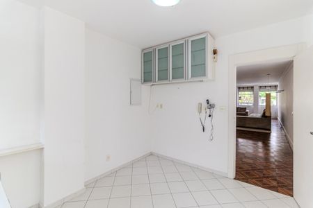 Apartamento à venda com 300m², 4 quartos e 3 vagas Apartamento à venda com 300m², 4 quartos e 3 vagasCozinha