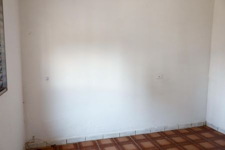 Quarto 1 de casa para alugar com 2 quartos, 55m² em Km 18, Osasco