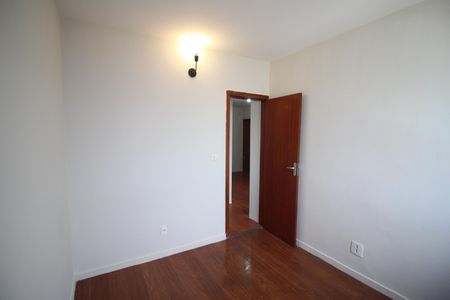 Quarto 1 de apartamento à venda com 2 quartos, 57m² em Eldorado, Contagem