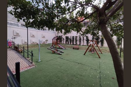 Apartamento para alugar com 42m², 2 quartos e sem vagaPlayground