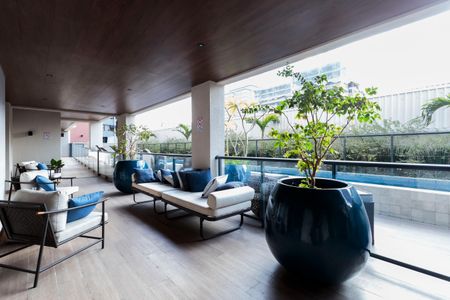 Apartamento à venda com 31m², 1 quarto e sem vagaÁrea comum - Piscina