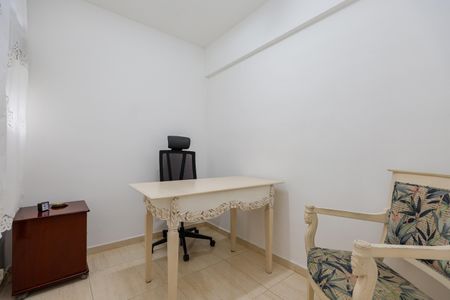 Apartamento à venda com 96m², 4 quartos e 1 vagaQuarto 2