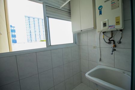 Apartamento à venda com 64m², 2 quartos e 1 vagaÁrea de Serviço