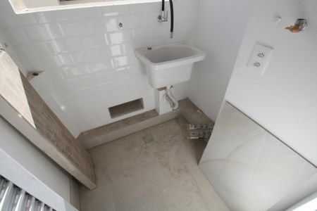 Apartamento à venda com 77m², 2 quartos e 2 vagasÁrea de Serviço