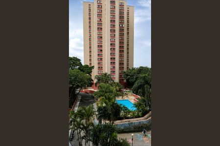 Apartamento à venda com 48m², 2 quartos e 1 vaga Apartamento à venda com 48m², 2 quartos e 1 vagaFachada do bloco