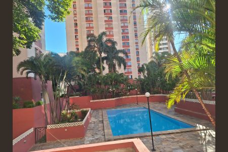 Apartamento à venda com 48m², 2 quartos e 1 vaga Apartamento à venda com 48m², 2 quartos e 1 vagaÁrea comum - Piscina