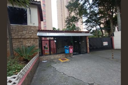 Apartamento à venda com 48m², 2 quartos e 1 vaga Apartamento à venda com 48m², 2 quartos e 1 vagaFachada e portaria
