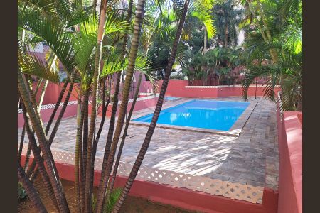 Apartamento à venda com 48m², 2 quartos e 1 vaga Apartamento à venda com 48m², 2 quartos e 1 vagaÁrea comum - Piscina