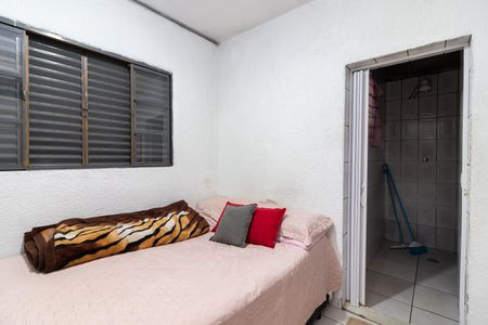 Casa à venda com 280m², 5 quartos e 2 vagasSuíte