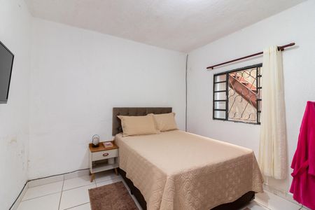 Casa à venda com 280m², 5 quartos e 2 vagasQuarto 5