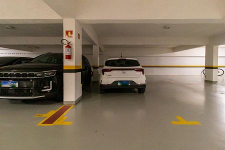 Apartamento para alugar com 84m², 3 quartos e 2 vagas Apartamento para alugar com 84m², 3 quartos e 2 vagasGaragem