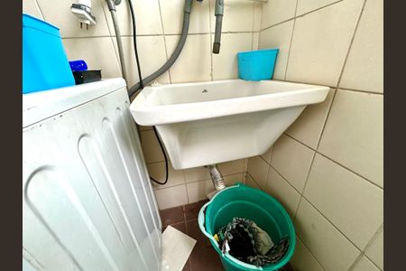 Apartamento para alugar com 60m², 2 quartos e 1 vagaÁrea de Serviço