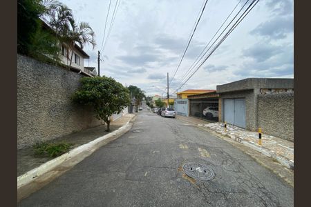 Casa à venda com 310m², 2 quartos e 1 vaga Casa à venda com 310m², 2 quartos e 1 vagaVista da Rua